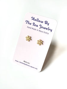 Snowflake Stud Earrings by Hollow by the Sea Jewerly